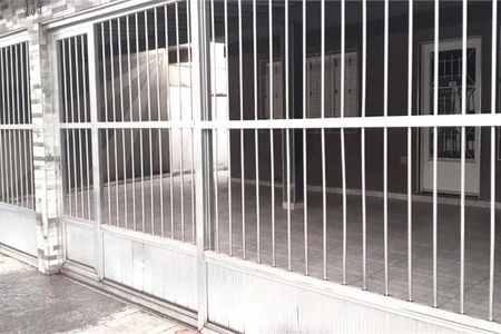 Casa à venda com 6 quartos, 300m² em Sítio Morro Grande, São Paulo