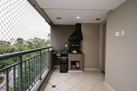 Apartamento à venda com 82m², 2 quartos e 2 vagasVaranda