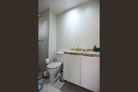 Apartamento à venda com 82m², 2 quartos e 2 vagasBanheiro Suíte 2