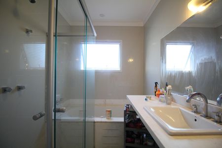Casa para alugar com 210m², 4 quartos e 3 vagasBanheiro da Suíte 1