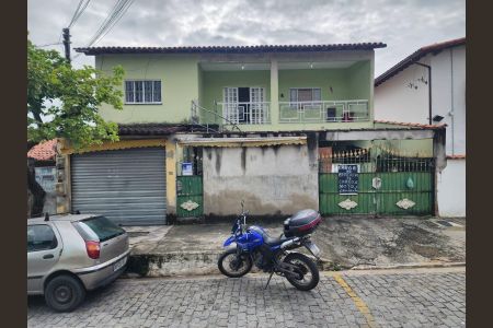 Casa para alugar com 130m², 2 quartos e sem vaga Casa para alugar com 130m², 2 quartos e sem vagaFachada