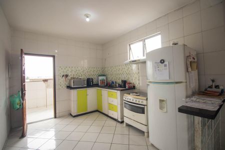 Casa para alugar com 130m², 2 quartos e sem vaga Casa para alugar com 130m², 2 quartos e sem vagaCozinha
