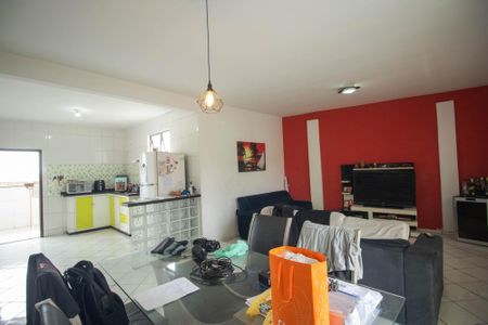 Sala de casa para alugar com 2 quartos, 130m² em Gradim, São Gonçalo