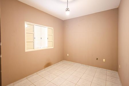 Casa de condomínio para alugar com 132m², 4 quartos e 2 vagas Casa de condomínio para alugar com 132m², 4 quartos e 2 vagasQuarto 2