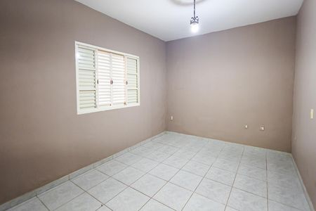Casa de condomínio para alugar com 132m², 4 quartos e 2 vagas Casa de condomínio para alugar com 132m², 4 quartos e 2 vagasQuarto 1