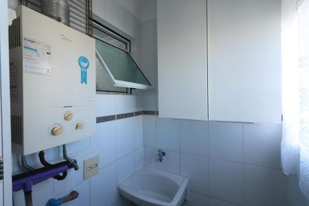 Apartamento à venda com 46m², 2 quartos e 1 vaga Apartamento à venda com 46m², 2 quartos e 1 vagaÁrea de Serviço