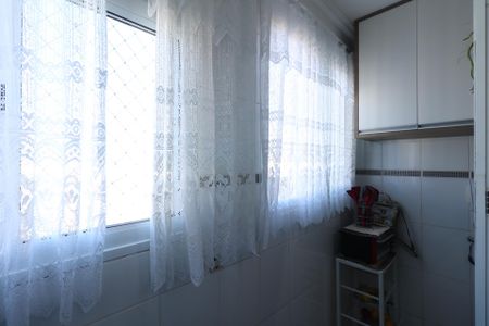 Apartamento à venda com 46m², 2 quartos e 1 vaga Apartamento à venda com 46m², 2 quartos e 1 vagaÁrea de Serviço