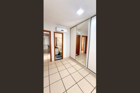 Apartamento para alugar com 80m², 3 quartos e 1 vaga Apartamento para alugar com 80m², 3 quartos e 1 vagaQuarto