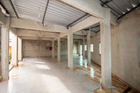 Casa para alugar com 140m², 4 quartos e 1 vaga Casa para alugar com 140m², 4 quartos e 1 vagaÁrea externa