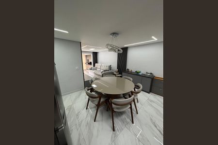 Apartamento à venda com 92m², 3 quartos e 2 vagasCozinha
