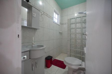 Banheiro de kitnet/studio para alugar com 1 quarto, 40m² em Monte Verde, Florianópolis