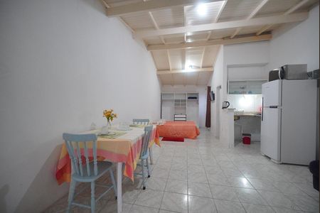 Studio para alugar com 40m², 1 quarto e sem vagaKitnet