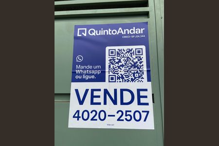 Casa à venda com 600m², 6 quartos e 2 vagas Casa à venda com 600m², 6 quartos e 2 vagasPlaca