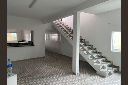 Casa à venda com 600m², 6 quartos e 2 vagas Casa à venda com 600m², 6 quartos e 2 vagasSala