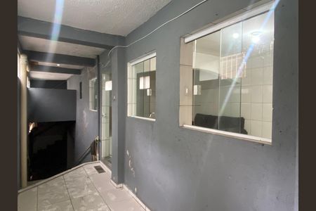 Casa à venda com 600m², 6 quartos e 2 vagas Casa à venda com 600m², 6 quartos e 2 vagasÁrea externa