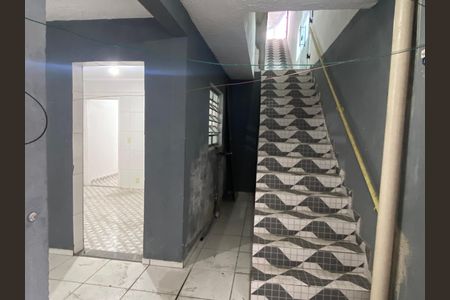 Casa à venda com 600m², 6 quartos e 2 vagas Casa à venda com 600m², 6 quartos e 2 vagasÁrea externa