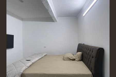 Casa à venda com 600m², 6 quartos e 2 vagas Casa à venda com 600m², 6 quartos e 2 vagasQuarto 5