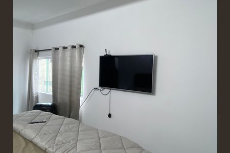 Casa à venda com 600m², 6 quartos e 2 vagas Casa à venda com 600m², 6 quartos e 2 vagasQuarto 5