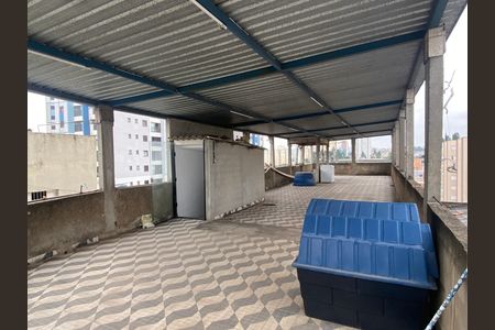 Casa à venda com 600m², 6 quartos e 2 vagas Casa à venda com 600m², 6 quartos e 2 vagasTerraço