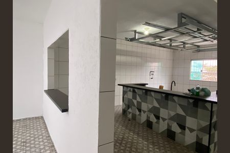 Casa à venda com 600m², 6 quartos e 2 vagas Casa à venda com 600m², 6 quartos e 2 vagasCozinha