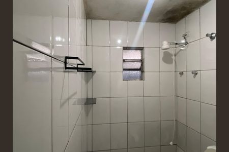 Casa à venda com 600m², 6 quartos e 2 vagas Casa à venda com 600m², 6 quartos e 2 vagasBanheiro 1