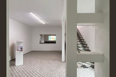 Casa à venda com 600m², 6 quartos e 2 vagas Casa à venda com 600m², 6 quartos e 2 vagasSala