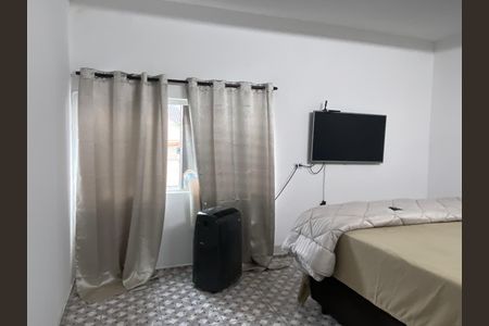 Casa à venda com 600m², 6 quartos e 2 vagas Casa à venda com 600m², 6 quartos e 2 vagasQuarto 5