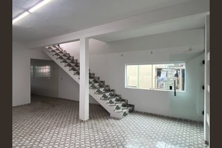 Casa à venda com 600m², 6 quartos e 2 vagas Casa à venda com 600m², 6 quartos e 2 vagasSala