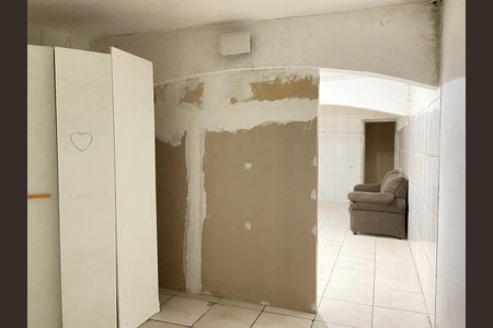 Casa à venda com 600m², 6 quartos e 2 vagas Casa à venda com 600m², 6 quartos e 2 vagasQuarto 3