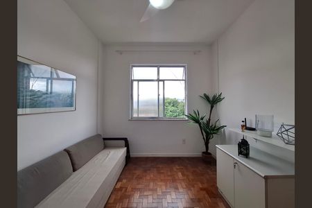 Sala de apartamento para alugar com 1 quarto, 60m² em Saúde, Rio de Janeiro