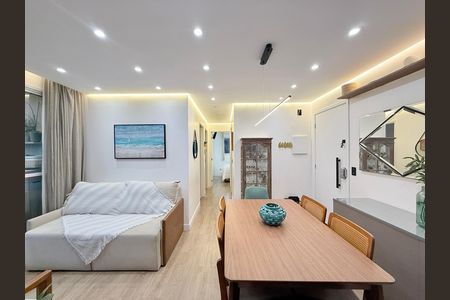 Sala de apartamento para alugar com 3 quartos, 53m² em Santo Amaro, São Paulo