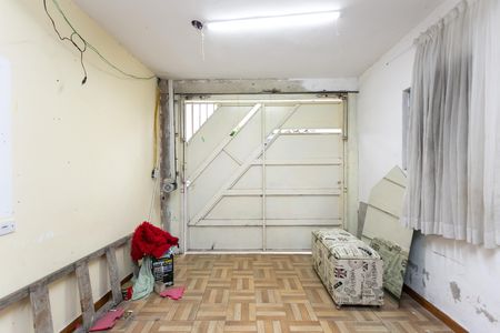Casa para alugar com 60m², 2 quartos e 1 vaga Casa para alugar com 60m², 2 quartos e 1 vagaGaragem