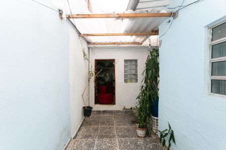 Casa para alugar com 60m², 2 quartos e 1 vaga Casa para alugar com 60m², 2 quartos e 1 vagaEntrada