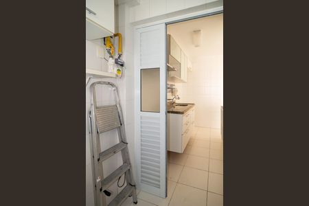 Apartamento para alugar com 57m², 2 quartos e 1 vagaÁrea de Serviço