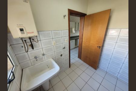 Apartamento à venda com 132m², 4 quartos e 3 vagas Apartamento à venda com 132m², 4 quartos e 3 vagasBanheiro