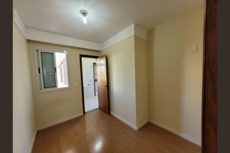 Apartamento à venda com 132m², 4 quartos e 3 vagas Apartamento à venda com 132m², 4 quartos e 3 vagasQuarto