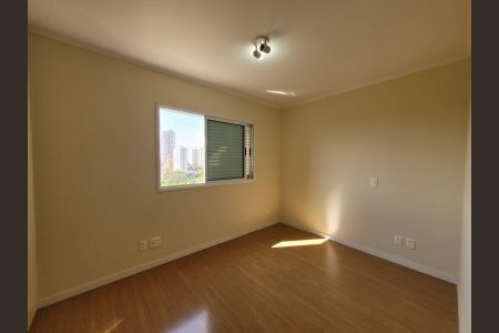 Apartamento à venda com 132m², 4 quartos e 3 vagas Apartamento à venda com 132m², 4 quartos e 3 vagasQuarto