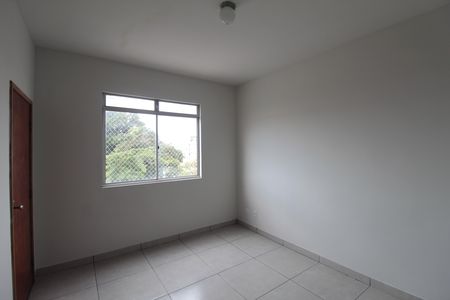 Sala de apartamento para alugar com 2 quartos, 85m² em Santa Monica, Belo Horizonte