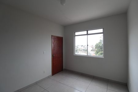 Sala de apartamento para alugar com 2 quartos, 85m² em Santa Monica, Belo Horizonte