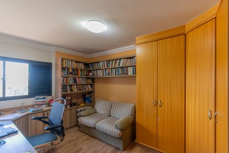 Apartamento à venda com 165m², 3 quartos e 2 vagas Apartamento à venda com 165m², 3 quartos e 2 vagasQuarto