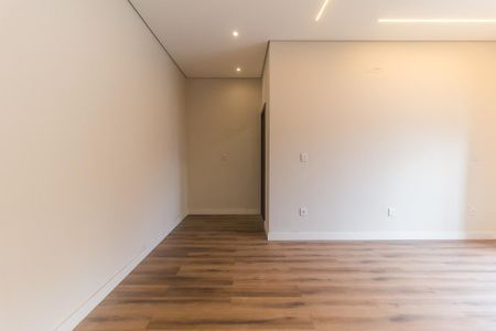 Casa de condomínio para alugar com 260m², 3 quartos e 5 vagasSuíte 3