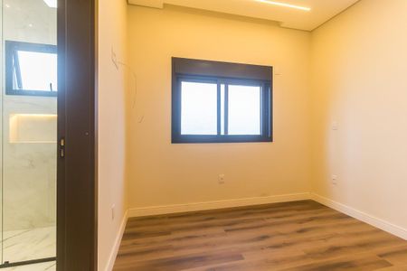 Casa de condomínio para alugar com 260m², 3 quartos e 5 vagasSuíte 1