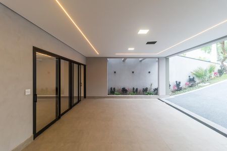 Casa de condomínio para alugar com 260m², 3 quartos e 5 vagasGaragem