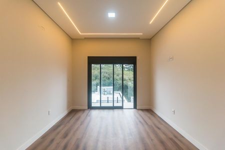 Casa de condomínio para alugar com 260m², 3 quartos e 5 vagasSuíte 3