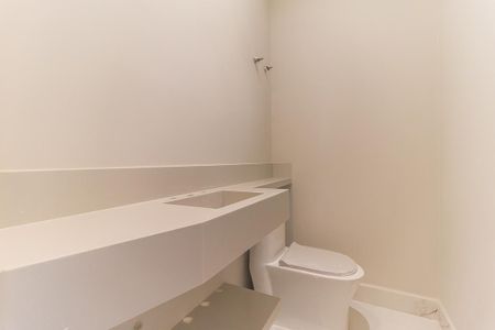 Casa de condomínio para alugar com 270m², 3 quartos e 4 vagasLavabo