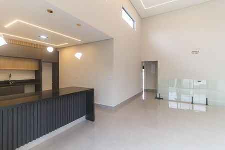 Casa de condomínio para alugar com 270m², 3 quartos e 4 vagasSala