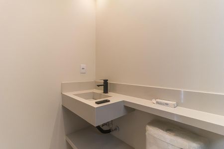 Casa de condomínio para alugar com 270m², 3 quartos e 4 vagasBanheiro da Suíte 3