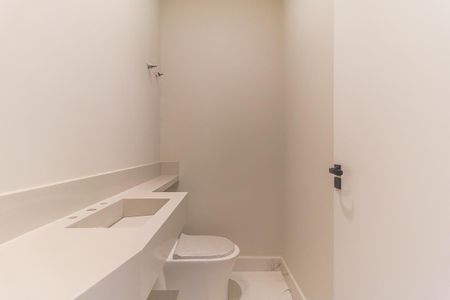 Casa de condomínio para alugar com 270m², 3 quartos e 4 vagasLavabo
