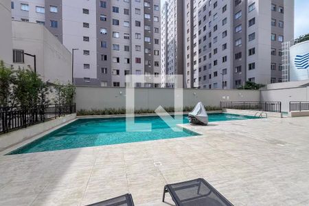 Apartamento à venda com 37m², 2 quartos e sem vaga Apartamento à venda com 37m², 2 quartos e sem vagaÁrea comum - Piscina