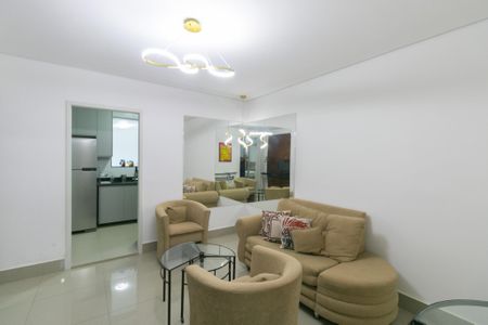 Apartamento para alugar com 130m², 3 quartos e 1 vaga